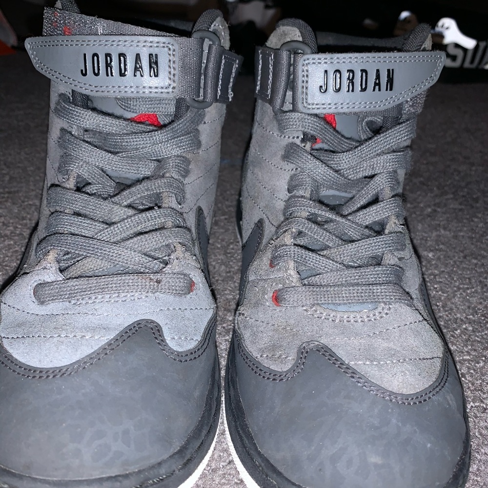 Jordan KO 23 smoke grey